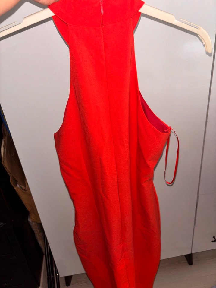 Uzun, Kırmızı, Drapeli, Yüksek Yakalı Kadın Elbise - Görsel 2