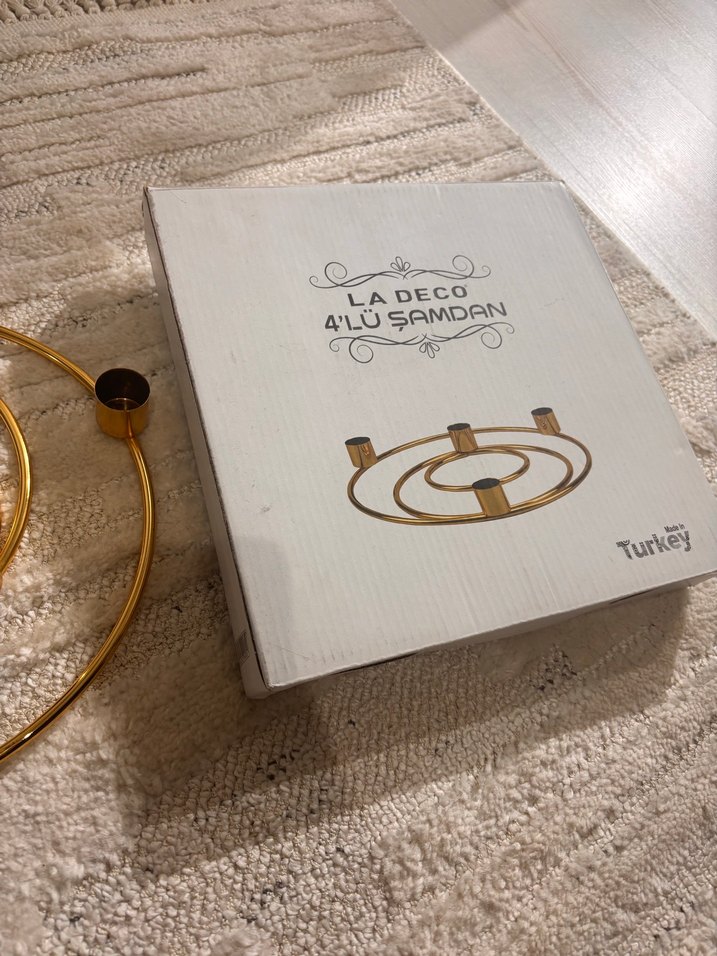 Altın Renkli 3'lü Yuvarlak Mumluk - Görsel 3