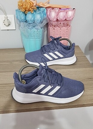 2.el orjinal adidas numarası 37.5