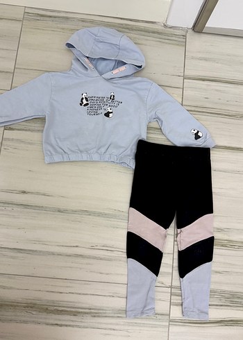 Kız Çocuk Kapüşonlu Sweatshirt ve Renkli Tayt