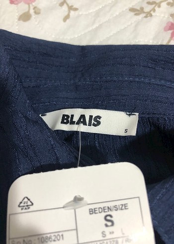 s Beden Lacivert Düğmeli Keten Mini Gömlek