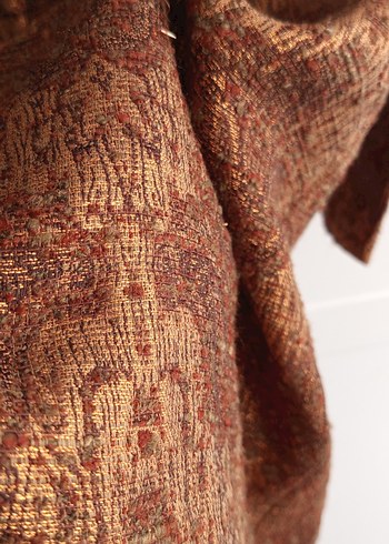 Drapeli Parlak Kahverengi Uzun Kadın Kaban - Görsel 6