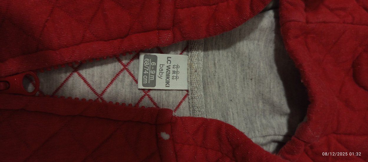 Kapüşonlu Erkek Çocuk Kırmızı Fermuarlı Ceket - Görsel 3