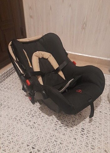 Kamz travel bebek arabasi 