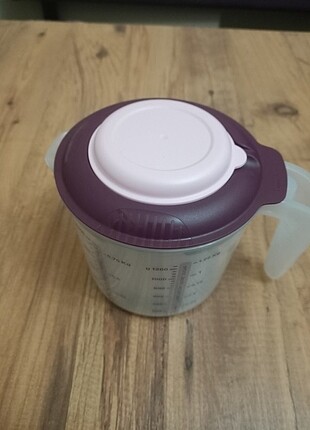 Tupperware karıştır sakla