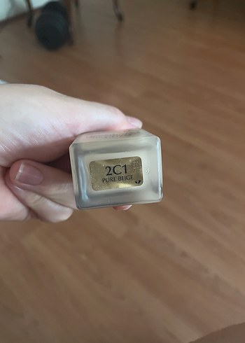 Estée Lauder Double Wear Fondöten SPF10 2C1 - Görsel 2