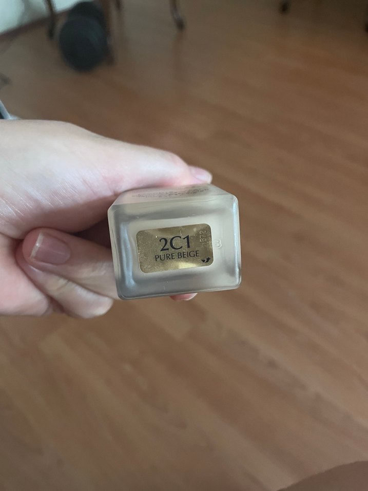 Estée Lauder Double Wear Fondöten SPF10 2C1 - Görsel 2