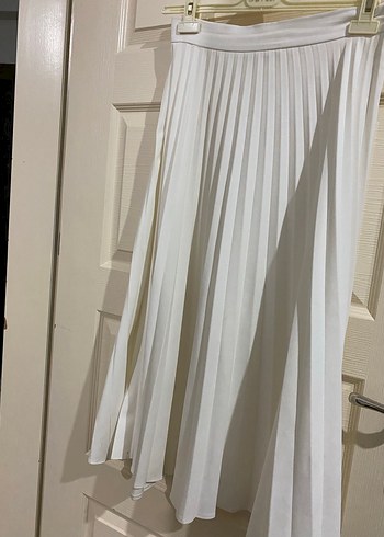 Beyaz Pilili Midi Etek - Görsel 2