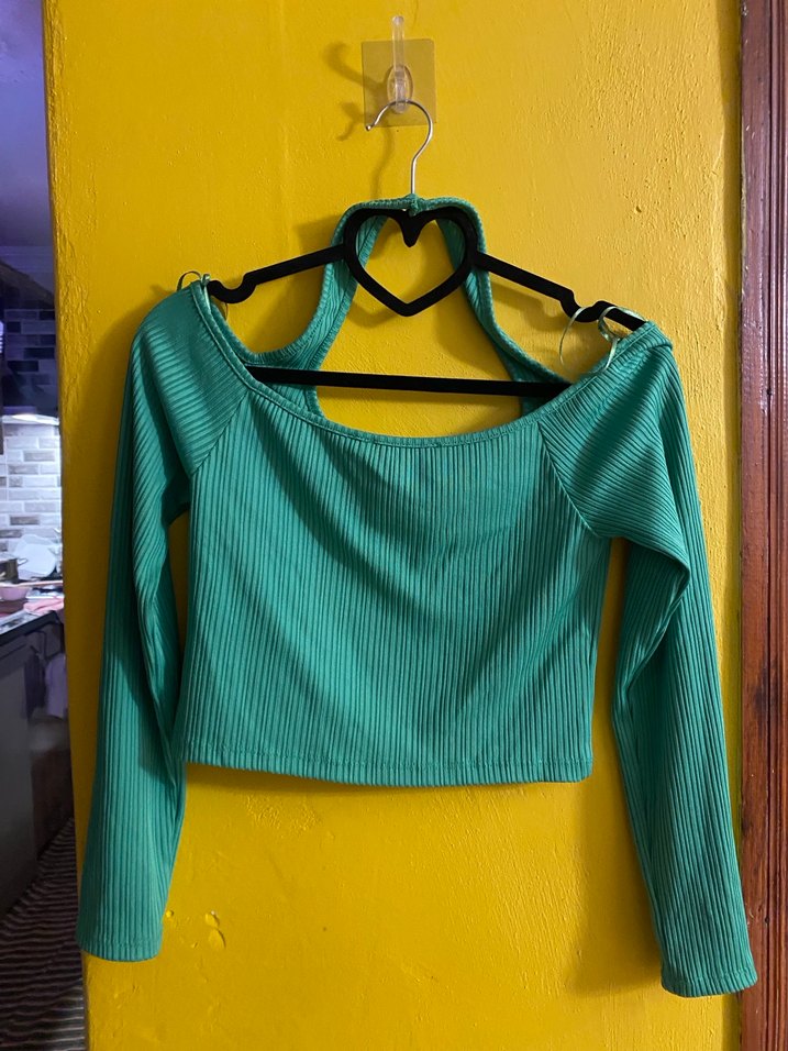 Boyundan geçirmeli Yeşil Crop bluz - Görsel 2