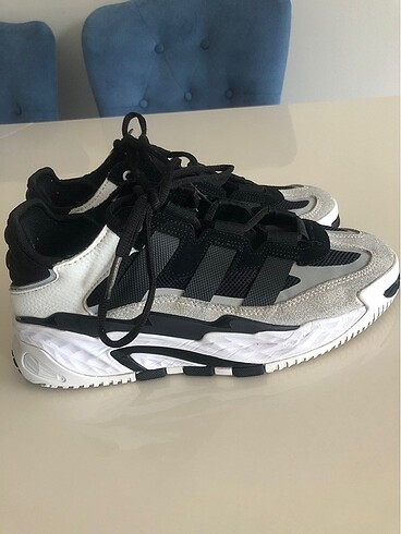 Adidas ayakkabı