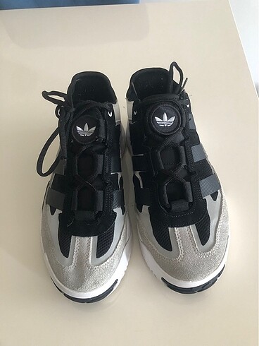 39 Beden Adidas ayakkabı