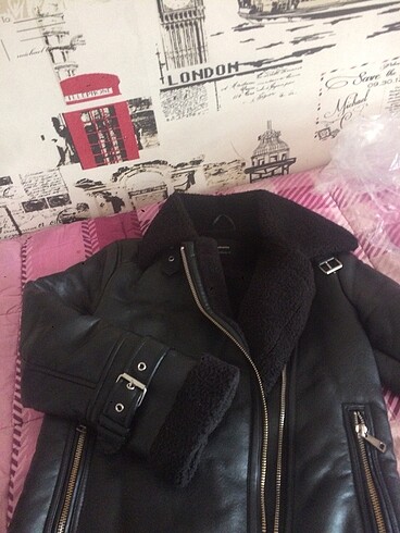 xs Beden siyah Renk Stradivarius bilet mont
