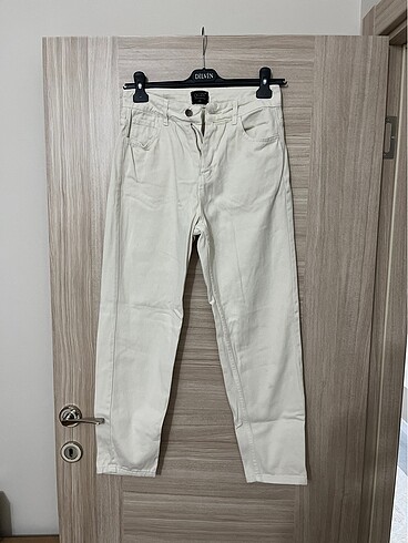 Ekru denim pantolon