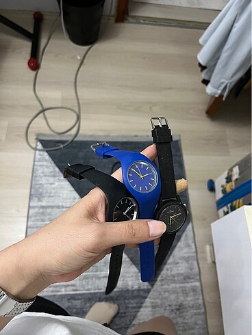 Diğer Saat kol saatı