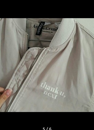 xs Beden ten rengi Renk H&M Ariana Grande Ceket