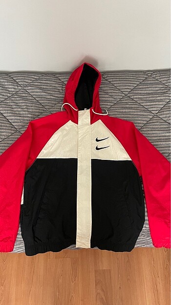 Nike Double Swoosh Yağmurluk S Beden