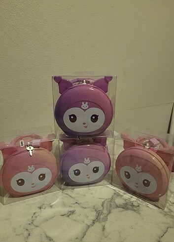 Kuromi anahtarlı kilitli kumbara 