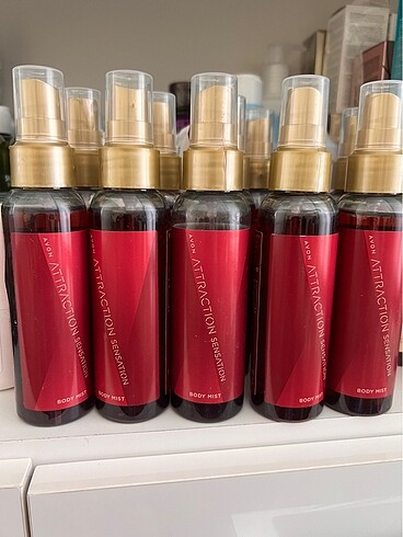 Avon sprey Atraxcıon
