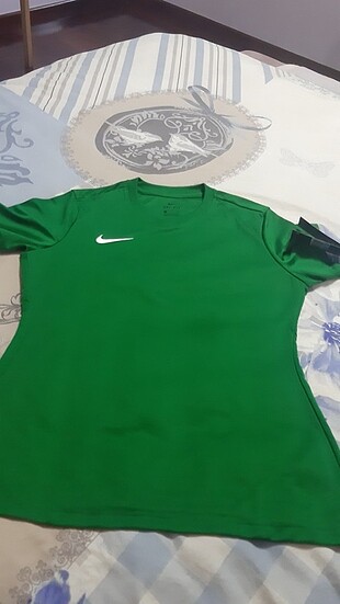 Nike bayan spor tshirt