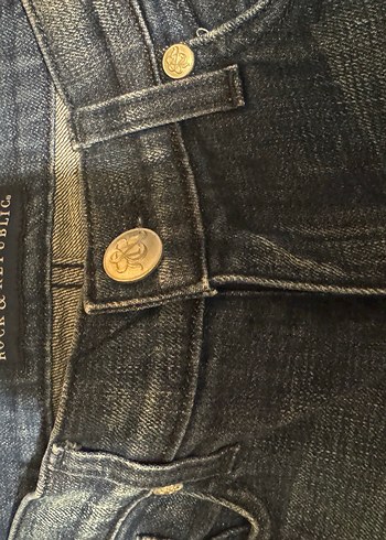Y2K vintage Rock & Republic Jean