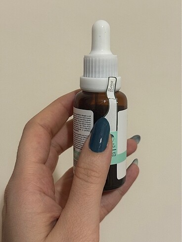 Beden The purest solutions niacinamide serum