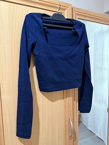 Lacivert crop bluz