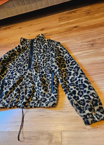 s Beden Leopar Desenli Kadın Peluş Kazak
