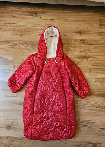 Kız Bebek Kırmızı Kapüşonlu Astronot Tulum - Görsel 2