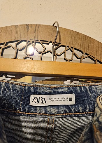 Zara Kadın Gri Kot Mini Şort - Görsel 2