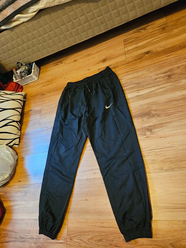 Erkek Siyah Rahat Kesim Fermuarlı Eşofman - Görsel 5