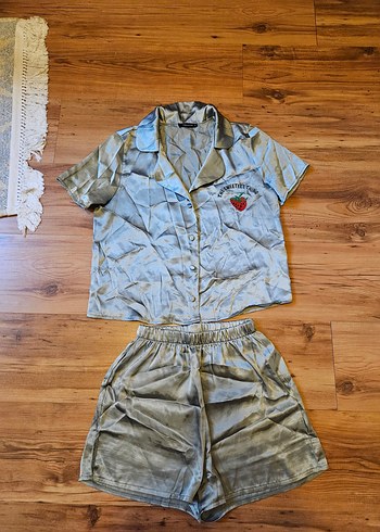 Kısa Kollu Mini Kadın Pijama Takımı - Görsel 2