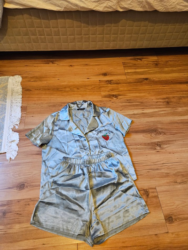 Kısa Kollu Mini Kadın Pijama Takımı - Görsel 4