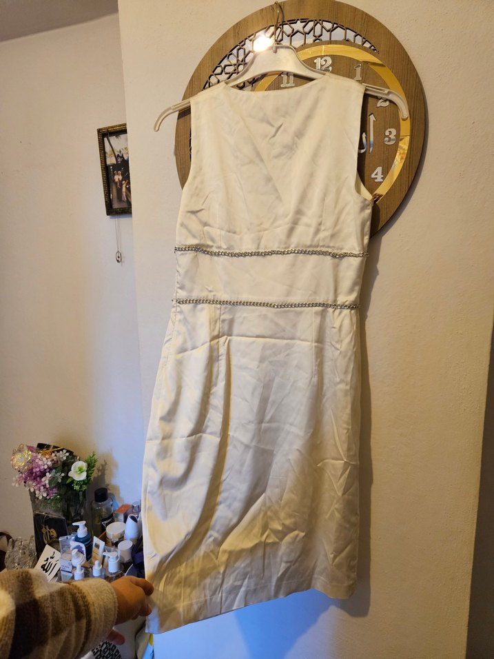 Roman Marka Beyaz Drapeli V Yakalı Midi Elbise - Görsel 4