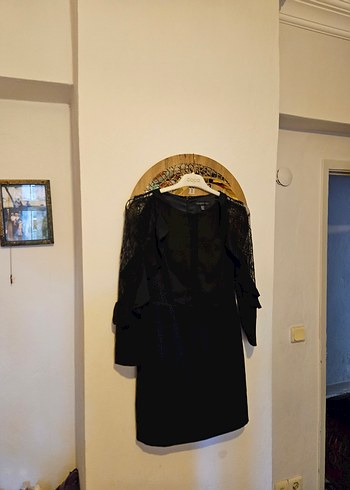 Dantel Detaylı Siyah Uzun Kollu Gotik Elbise - Görsel 3