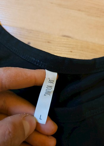 Siyah Tişört - Görsel 3