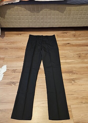 m Beden M beden siyah kuams pantalon