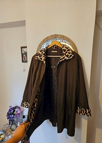 Leopar Desenli Süet Kadın Uzun Kaban