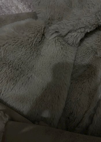 Gri Süet Kürklü Kısa Kadın Ceket - Görsel 3