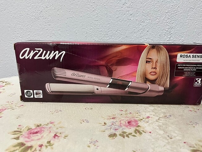 Saç düzleştirici