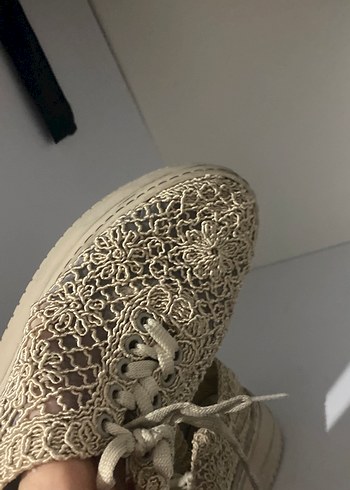 Bej Kadın Triko Bağcıklı Dolgu Topuk Spor Ayakkabı - Görsel 3