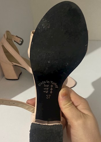 Bej Tokalı İnce Topuklu Kadın Ayakkabı - Görsel 3