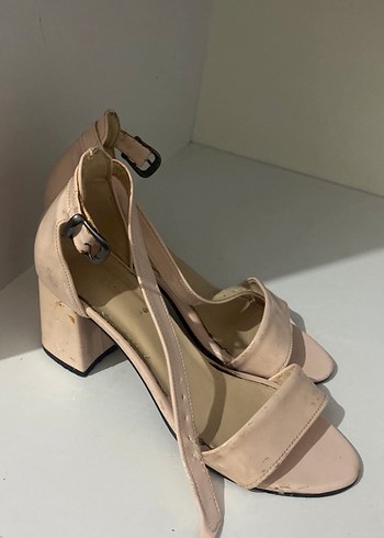 Bej Tokalı İnce Topuklu Kadın Ayakkabı - Görsel 2