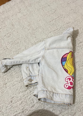 Kız Çocuk Gri Denim Barbie Baskılı Ceket - Görsel 3