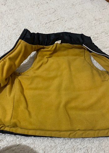 Siyah Dış Yüzeyli Sarı İç Astarlı Erkek Yelek - Görsel 2