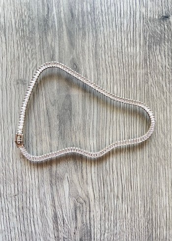 Beyaz Boncuklu Midi Kolye - Görsel 3
