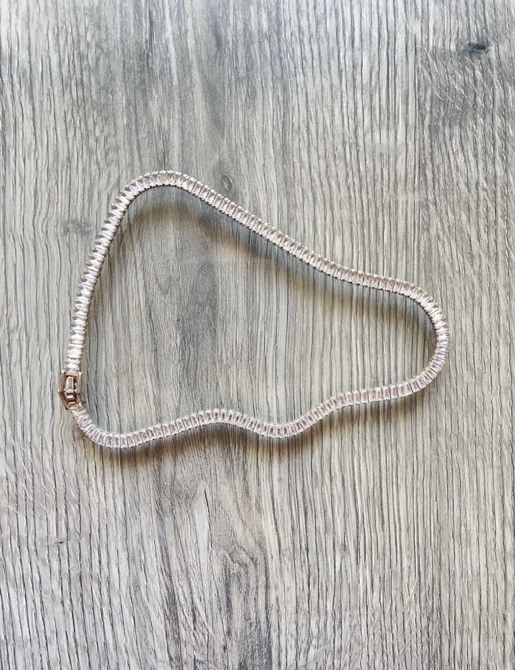 Beyaz Boncuklu Midi Kolye - Görsel 3