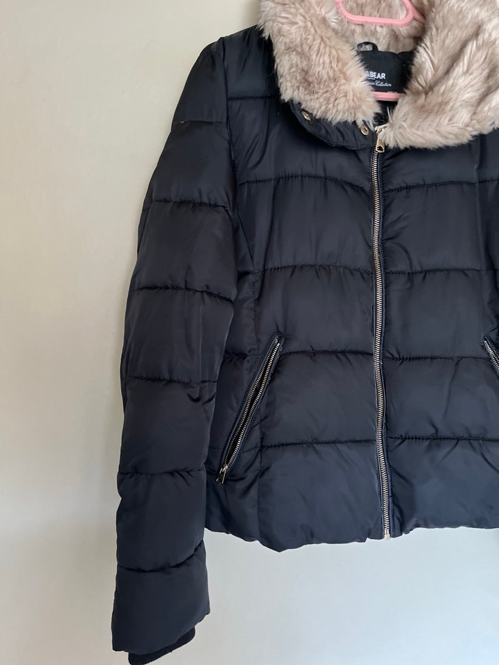 Siyah Kürklü Kadın Kışlık Mont - Görsel 3