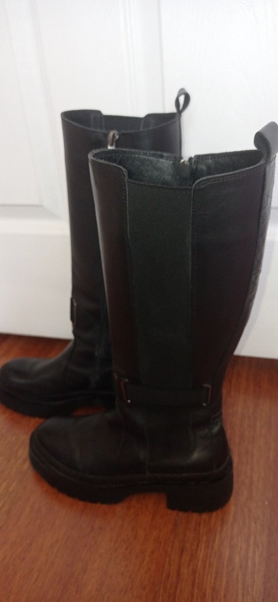 Kadın Siyah Deri Tokalı Dizüstü Bot - Görsel 3