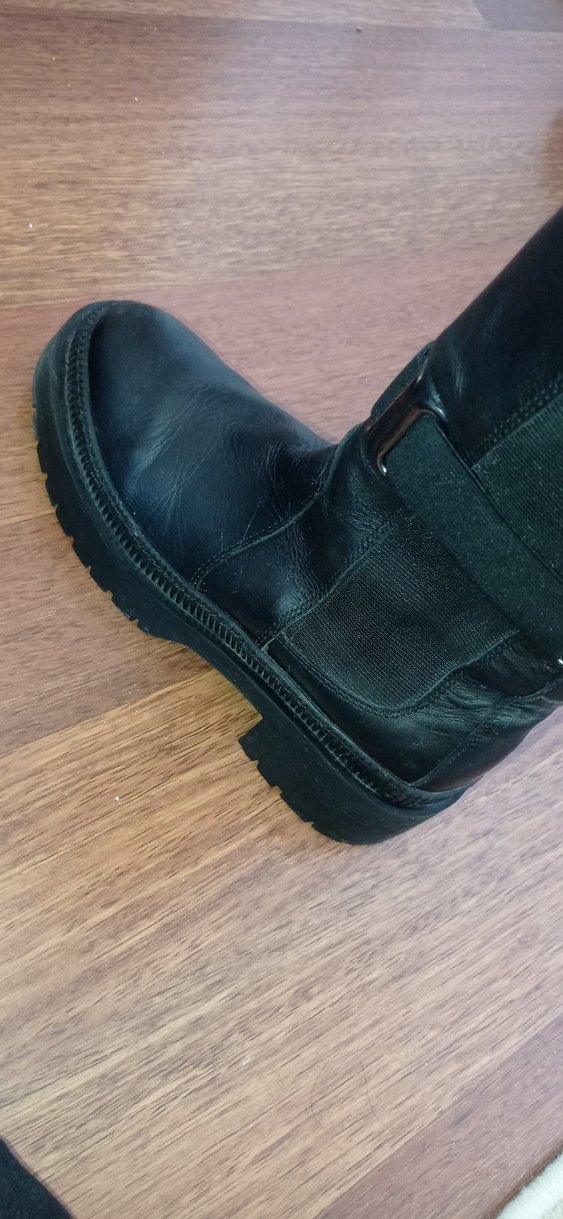 Kadın Siyah Deri Tokalı Dizüstü Bot - Görsel 4