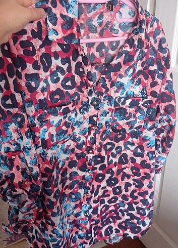 Bayan gömlek  - Görsel 3